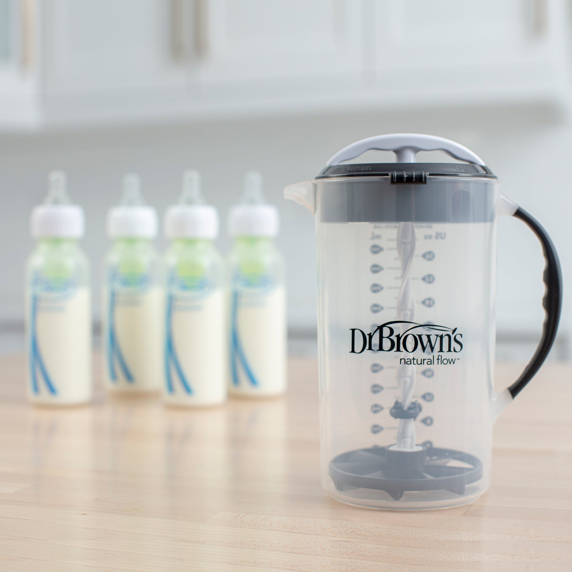 Dr. Brown's® Formula Mixing Pitcher